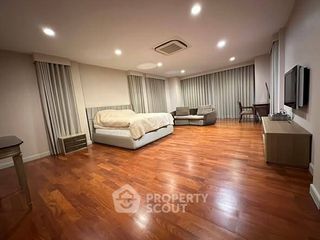 For rent 5 bedrooms house in Khan Na Yao, Bangkok