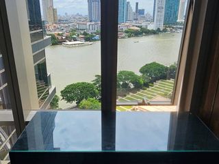 For rent 4 bedrooms condo in Bang Kho Laem, Bangkok