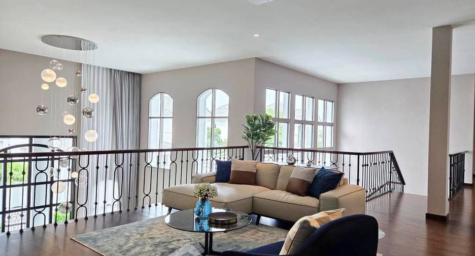 For rent 5 bedrooms house in Lat Krabang, Bangkok