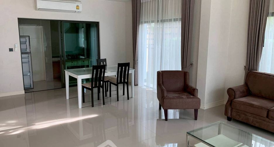 Haus zur Miete mit 4 Zimmer in Bang Kapi, Bangkok