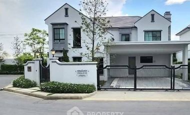 Casa en alquiler de 4 habitaciones en Saphan Sung, Bangkok