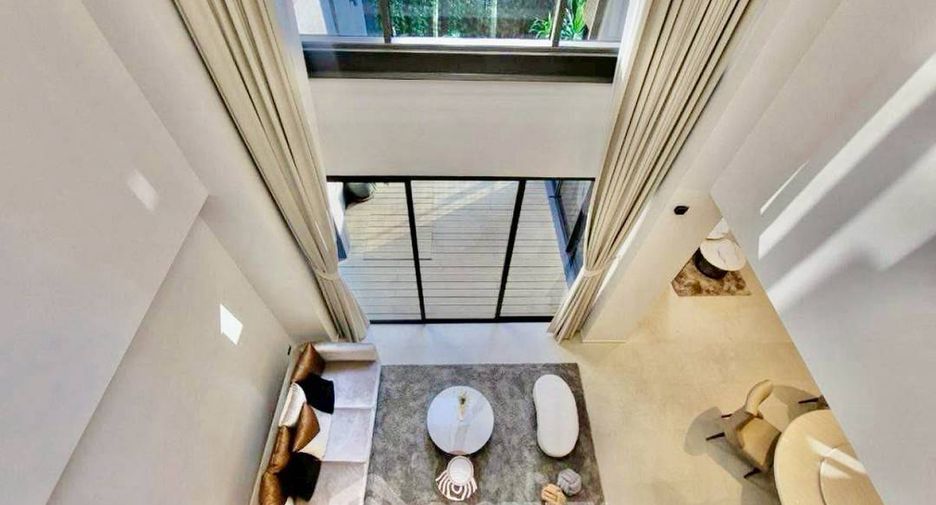 For rent 4 bedrooms house in Wang Thonglang, Bangkok