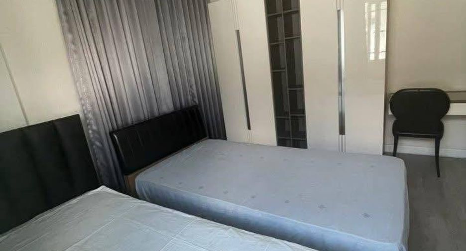 For rent 3 bedrooms house in Bang Kapi, Bangkok