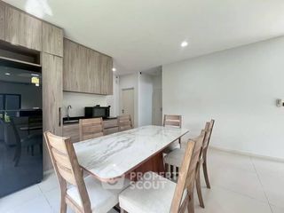 For rent 4 bedrooms house in Bang Kapi, Bangkok