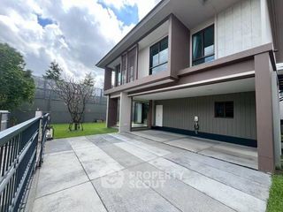 For rent 4 bedrooms house in Bang Kapi, Bangkok