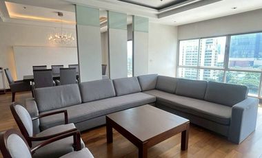For rent 4 bedrooms condo in Pathum Wan, Bangkok