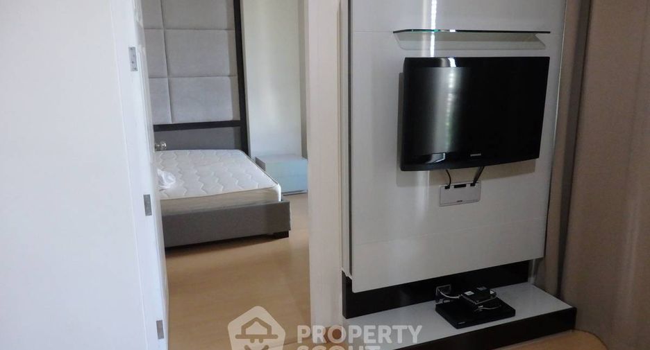 For rent 2 bedrooms condo in Khlong Toei, Bangkok