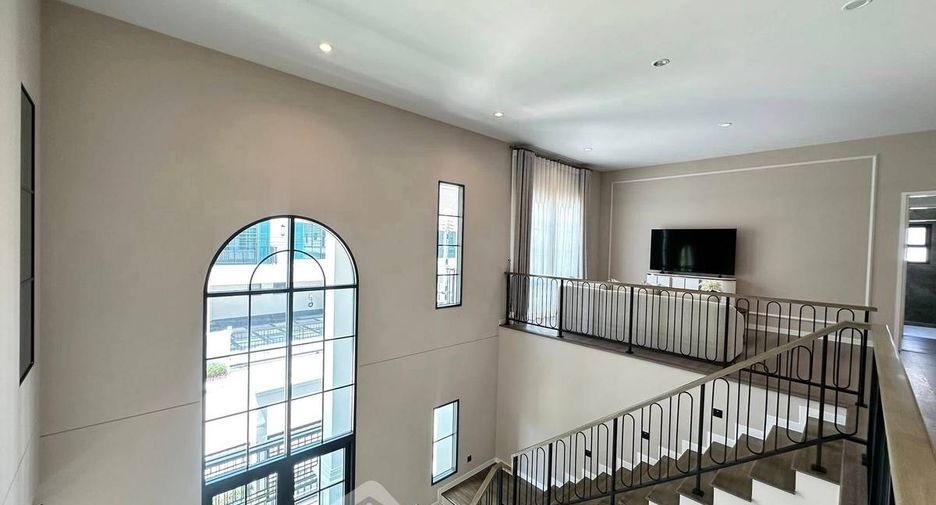 For rent 5 bedrooms house in Bang Phli, Samut Prakan