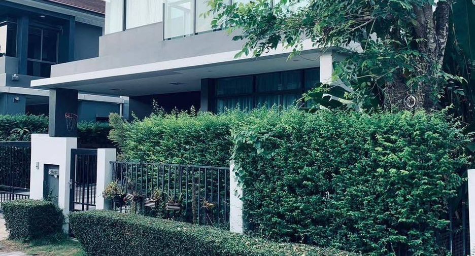 ให้เช่า 4 ห้องนอน บ้านเดี่ยว ใน บางกะปิ, กรุงเทพฯ
