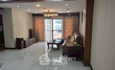 For rent 3 ベッドルーム condo in Khlong Toei, Bangkok