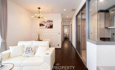 For rent 3 bedrooms condo in Pathum Wan, Bangkok