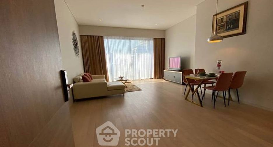 For rent 2 bedrooms condo in Watthana, Bangkok