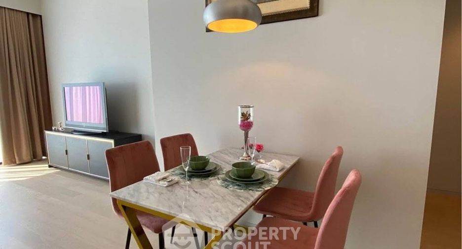 For rent 2 bedrooms condo in Watthana, Bangkok