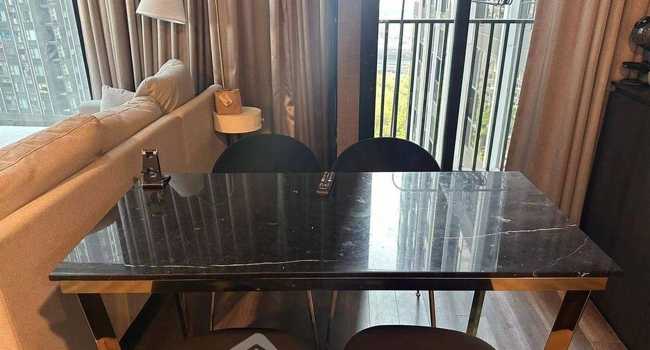 Wohnung zur Miete mit 2 Zimmer in Ratchathewi, Bangkok