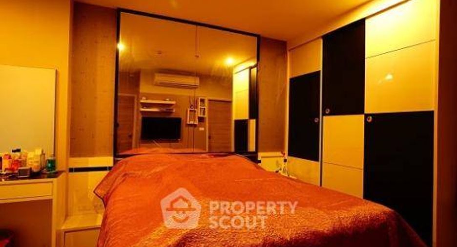 For sale 2 bedrooms condo in Khlong San, Bangkok