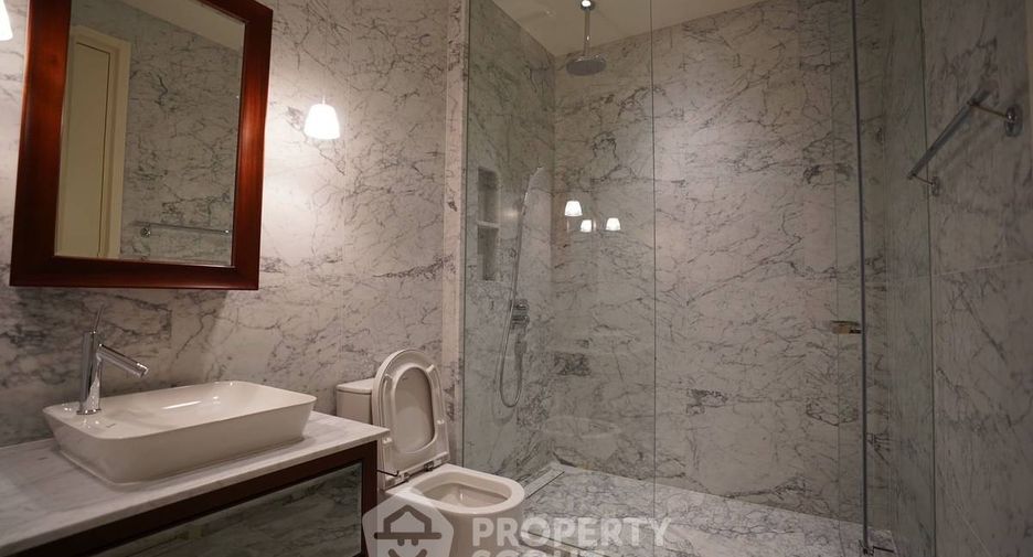 For sale 1 bed condo in Watthana, Bangkok