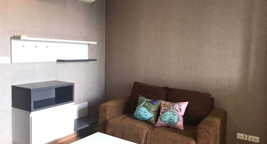 For sale 1 bed condo in Watthana, Bangkok