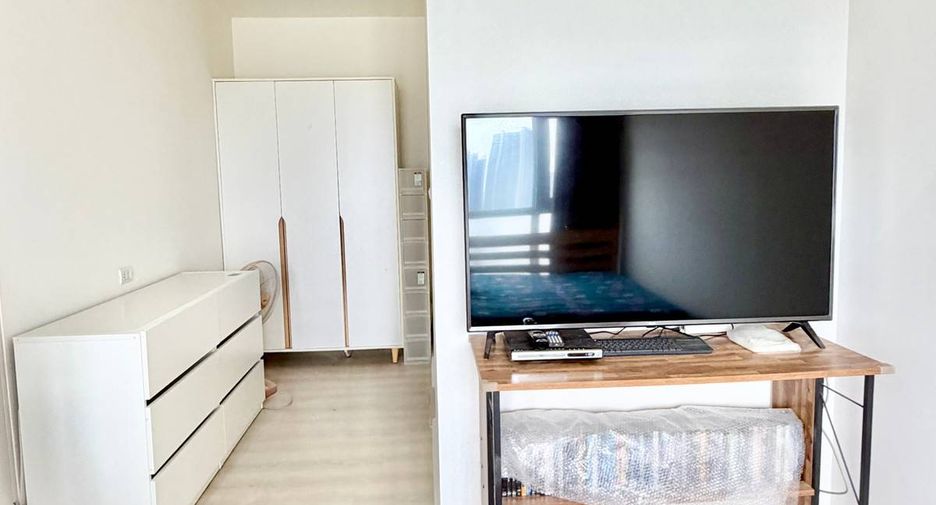 For sale 2 bedrooms condo in Khlong Toei, Bangkok