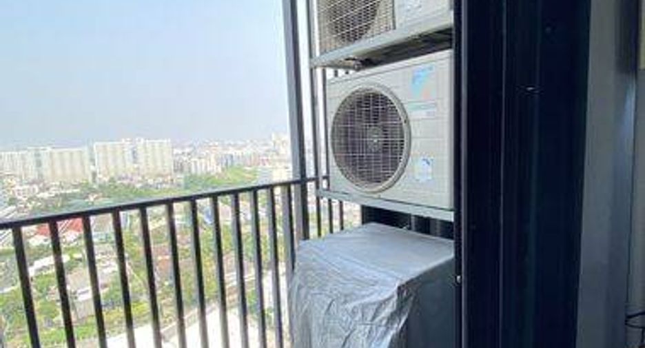 For sale 1 bed condo in Watthana, Bangkok