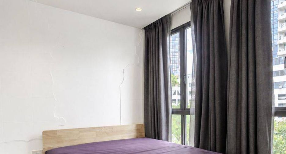 For sale 1 bed condo in Watthana, Bangkok