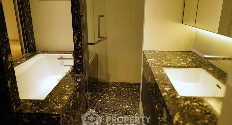 Condo en venta de 1 habitaciones en Khlong Toei, Bangkok