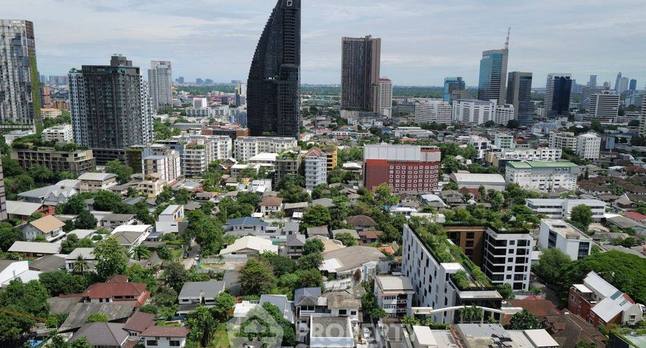Condo en venta de 1 habitaciones en Khlong Toei, Bangkok