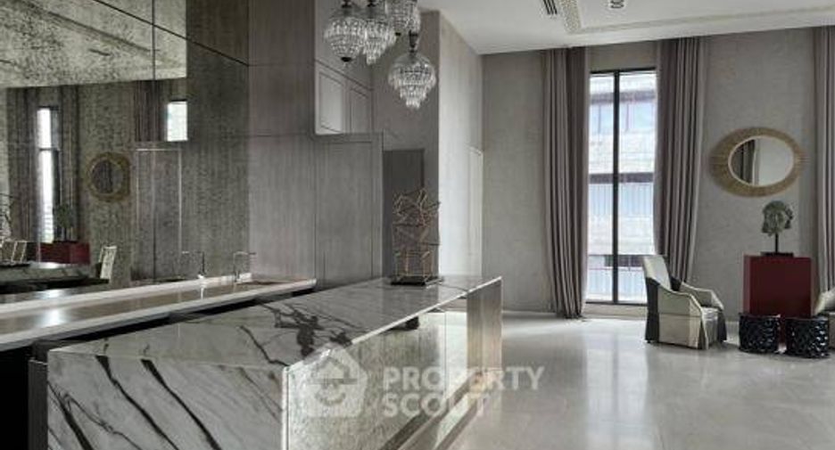 For sale 2 bedrooms condo in Sathon, Bangkok