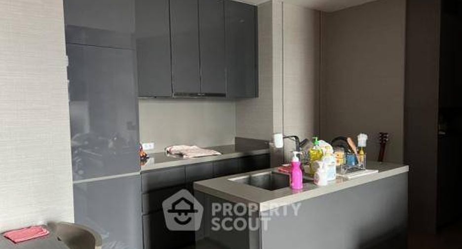 For sale 2 bedrooms condo in Sathon, Bangkok
