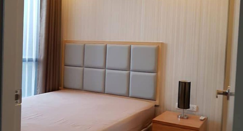 For sale 1 bed condo in Phra Khanong, Bangkok