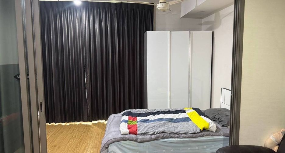 For sale 1 bed condo in Bang Rak, Bangkok