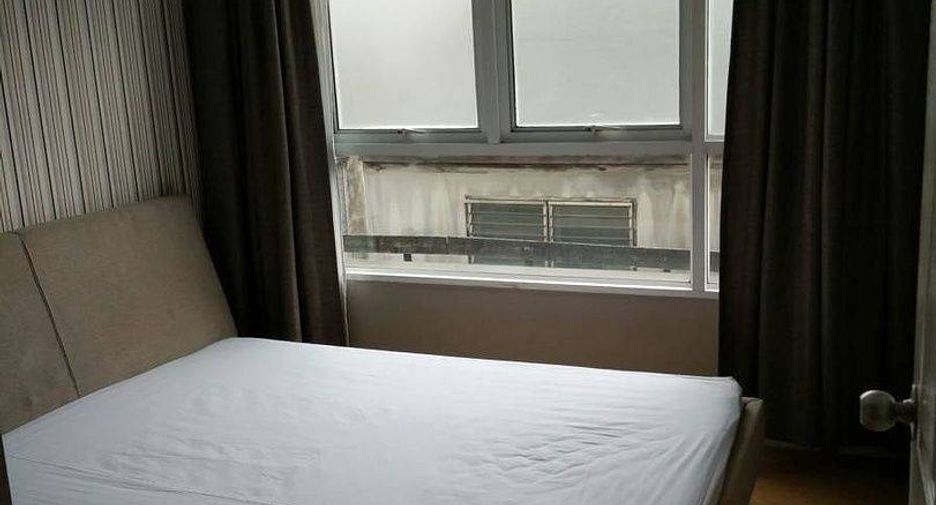For sale 1 bed condo in Khlong Toei, Bangkok