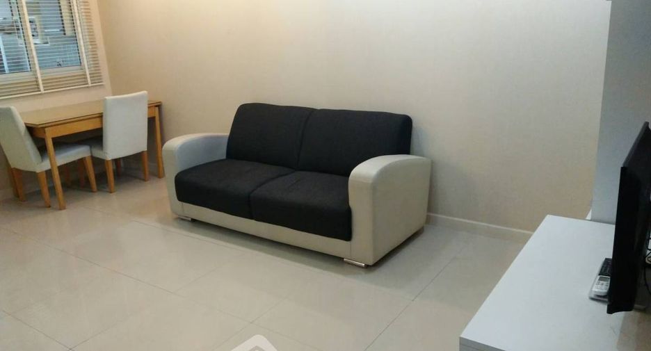 For sale 1 bed condo in Khlong Toei, Bangkok