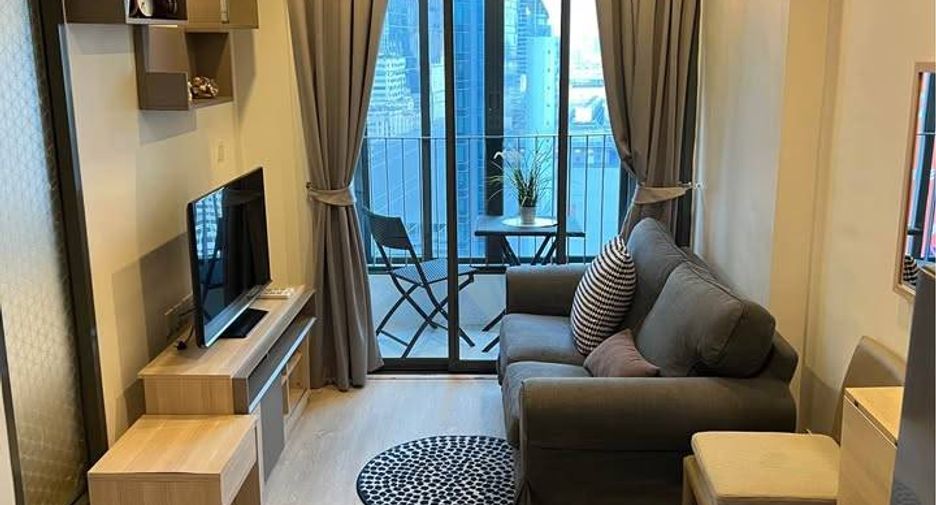 À vendre 1 chambre condo à Huai Khwang, Bangkok