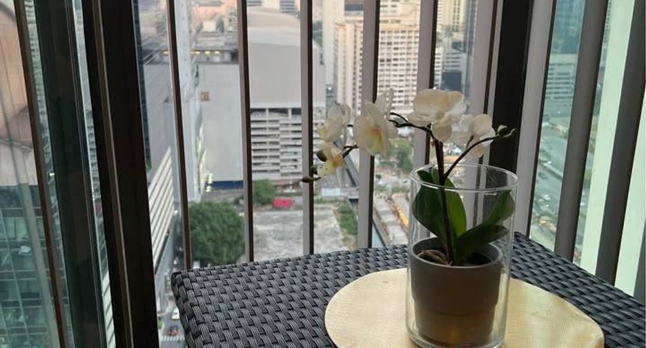À vendre 1 chambre condo à Huai Khwang, Bangkok