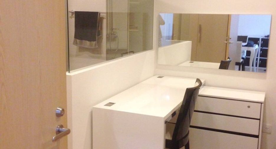 For sale 1 bed condo in Khlong Toei, Bangkok