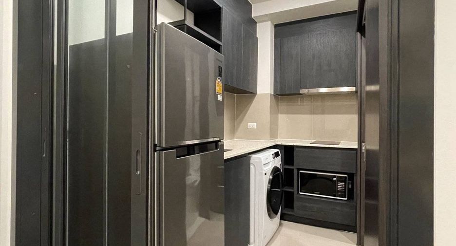 For sale 1 bed condo in Huai Khwang, Bangkok