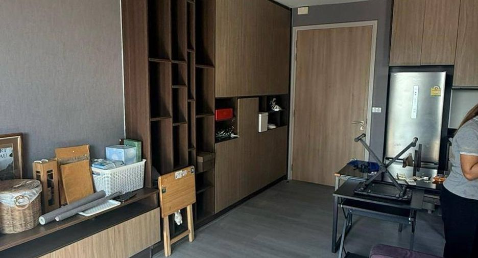 Продажа 2 спальни кондо в Щаттхана, Бангкок