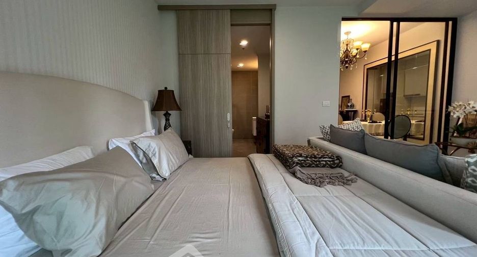 For sale 1 bed condo in Pathum Wan, Bangkok