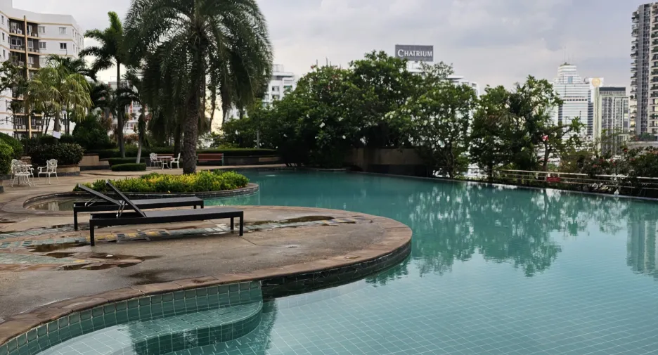 For sale 1 bed condo in Yan Nawa, Bangkok