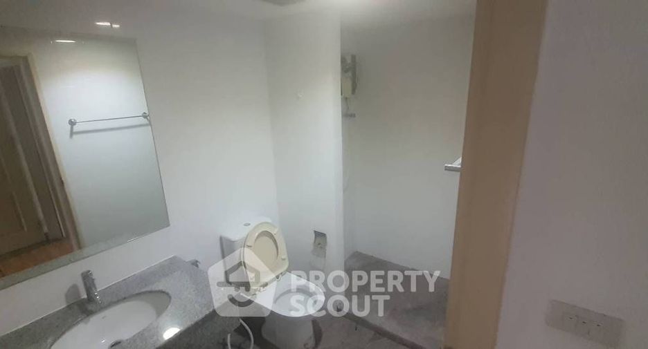 ขาย 2 ห้องนอน คอนโด ใน คลองสาน, กรุงเทพฯ