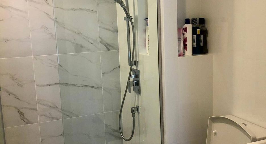 For sale 1 bed condo in Phra Khanong, Bangkok