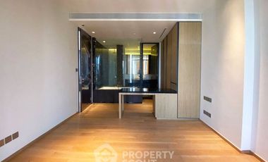 For sale 1 bed condo in Khlong Toei, Bangkok