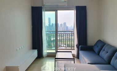 For rent 2 bedrooms condo in Huai Khwang, Bangkok