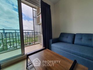 For rent 2 bedrooms condo in Huai Khwang, Bangkok