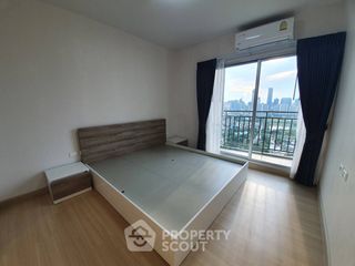 For rent 2 bedrooms condo in Huai Khwang, Bangkok