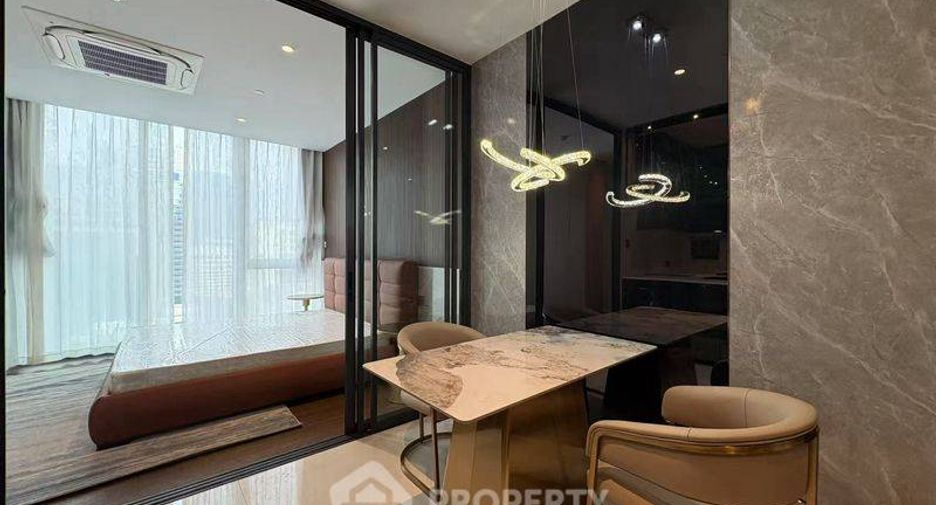 For rent 1 bed condo in Sathon, Bangkok