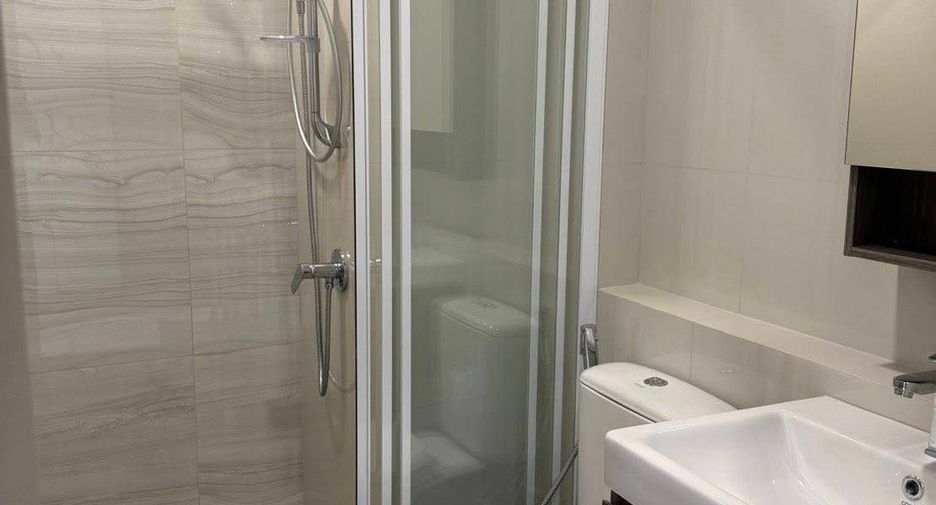 Condo en alquiler de 2 habitaciones en Din Daeng, Bangkok