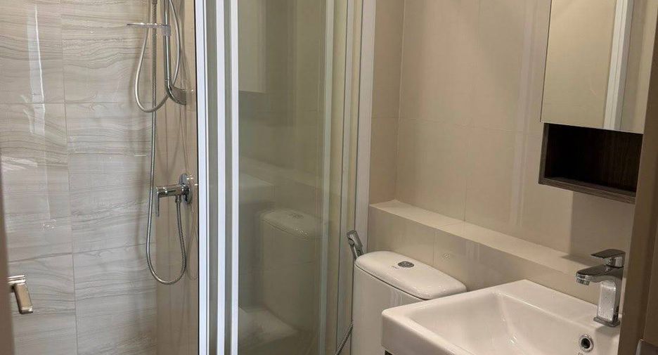 Condo en alquiler de 2 habitaciones en Din Daeng, Bangkok