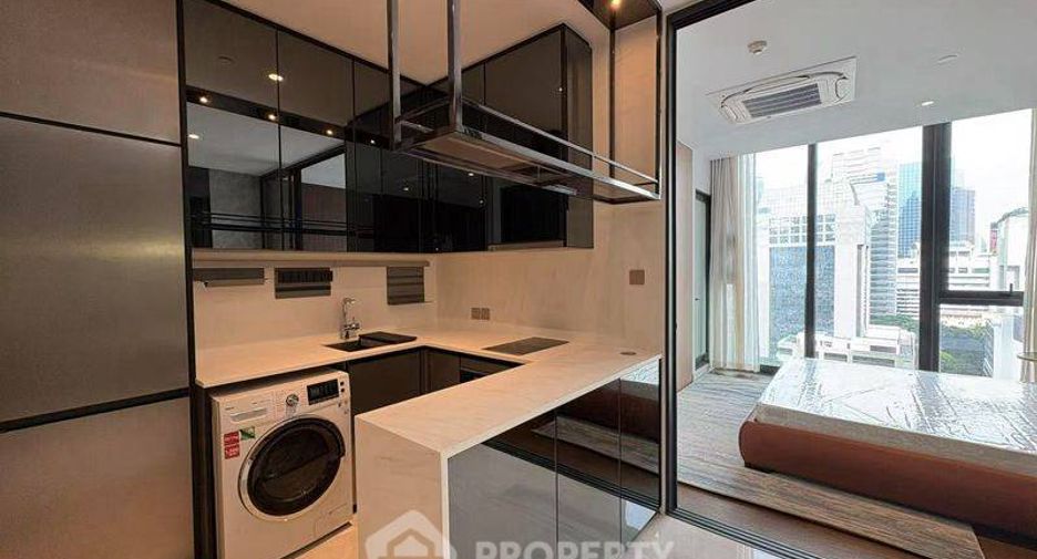 Condo en alquiler de 1 habitaciones en Sathon, Bangkok