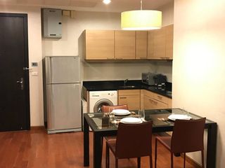 For rent 2 bedrooms condo in Pathum Wan, Bangkok